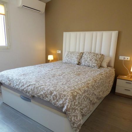 Apartment Caradridos Torre Del Mar Centro 1 Minute From The Beach Luaran gambar